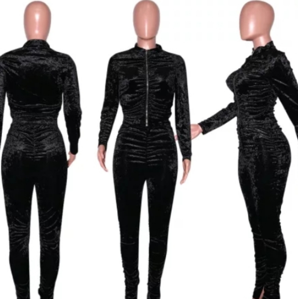 2 piece track suit/FINAL SALE.. PRICE IS FIRM… - Picture 7 of 7